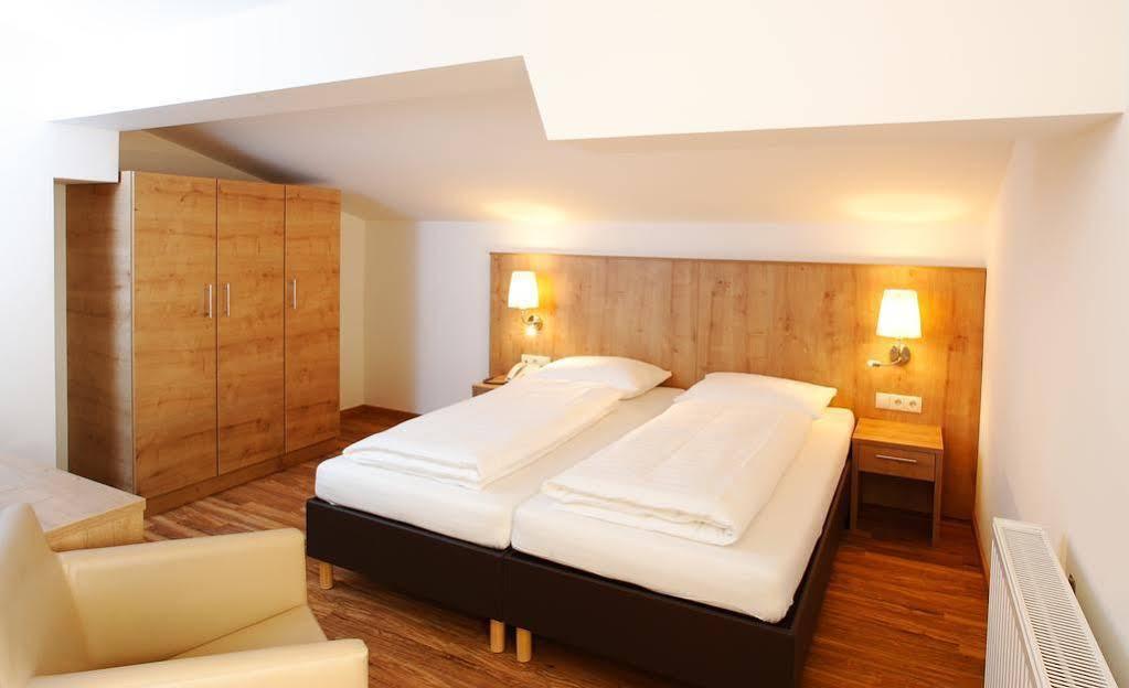 Familien & Wohlfuhlhotel Johanneshof Saalbach Exterior foto